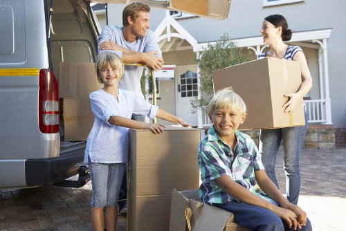 Final terms and governing law for a man and van service